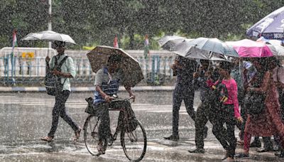 Bengaluru in for a week of rain, say forecasts from IMD; Coastal Karnataka under yellow, orange alerts