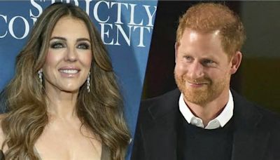 Il principe Harry perse la verginità con Elizabeth Hurley? L'attrice rompe il silenzio: «Ecco perché hanno creduto fossi io»