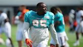 Lions claim former Dolphins DT Benito Jones