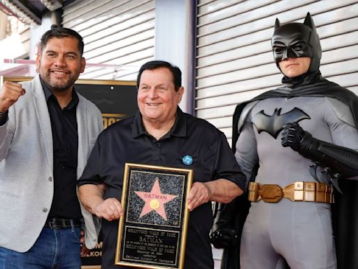 Batman Officially Receives Star On Hollywood Walk Of Fame; Earns THIS Guinness World Record