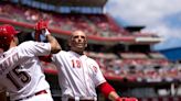 Reds' Joey Votto to IL for 'discomfort' in surgically repaired shoulder; Senzel recalled