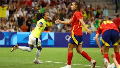 París 2024: Brasil elimina a España (4-2) y clasifica a la final de fútbol femenino