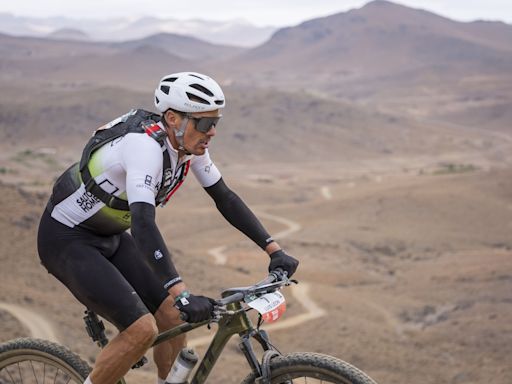 Luis León Sánchez y Kortekaas se ponen la corona en la Titan Desert Marruecos