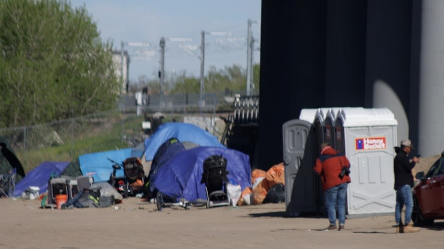 Group of migrants sends list of demands to Denver’s mayor