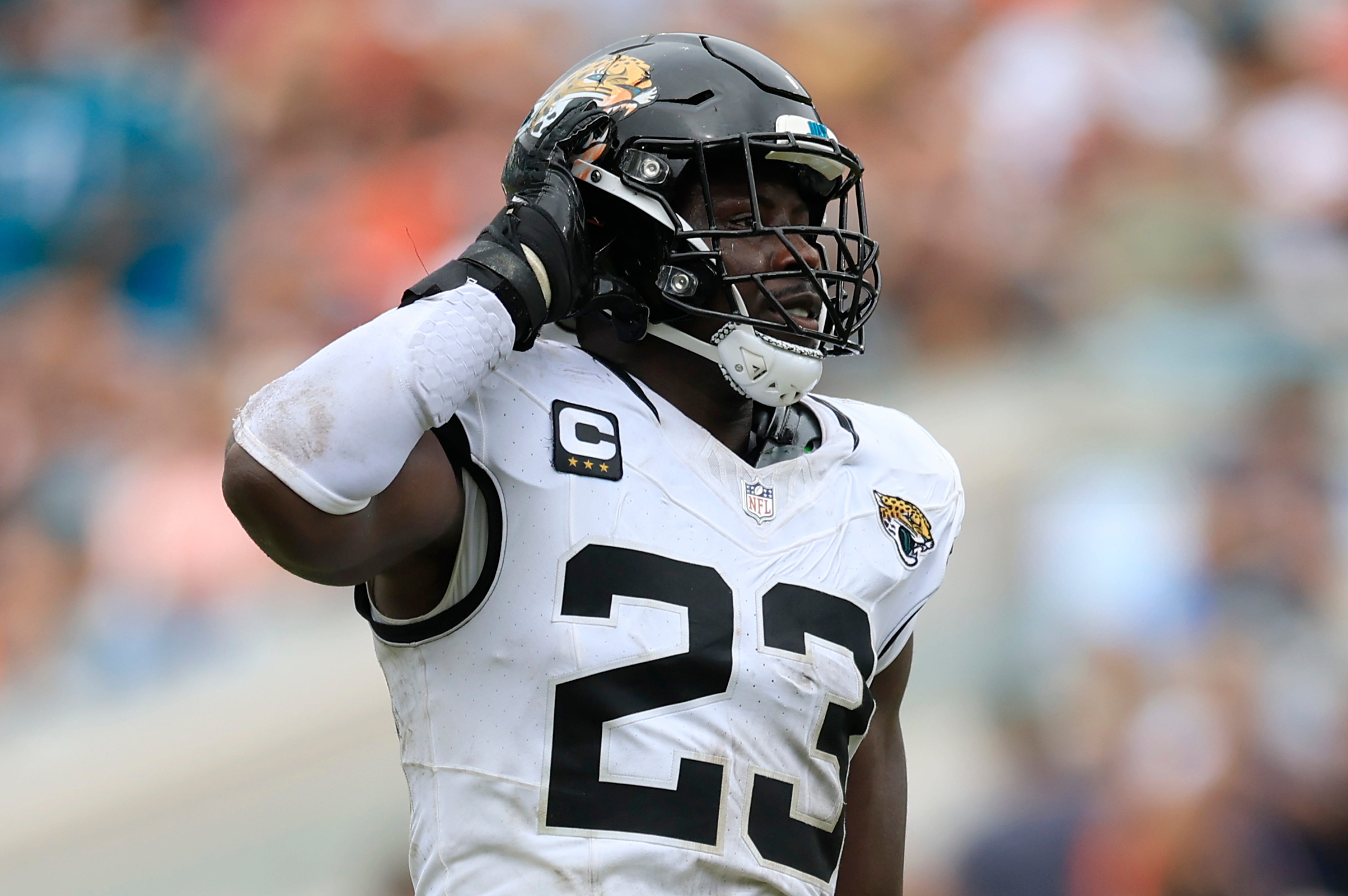 Jaguars Week 2 snap count analysis vs. Browns: Why does Foye Oluokun come off the field?