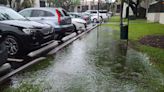 Inundaciones y vuelos cancelados en Florida dejan lluvias que no cesarán hasta el sábado