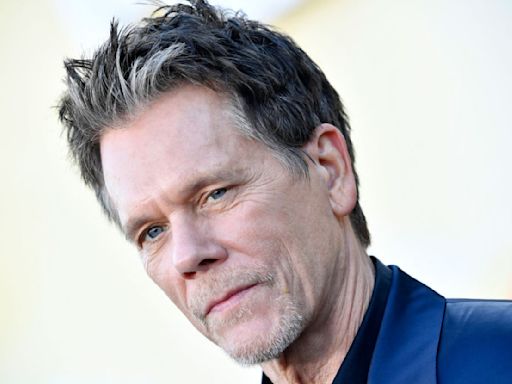 Kevin Bacon Tried To Disguise Himself As A Regular Person For A Day, And The Outcome Is Hilarious