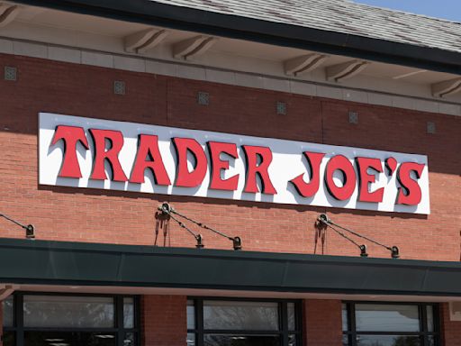 10 Top Items To Buy at Trader Joe’s With a $50 Grocery Budget