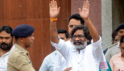 ‘Falsely implicated’: Hemant Soren as he walks out of jail after bail in money laundering case