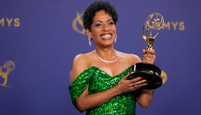 Actriz de ascendencia puertorriqueña hace historia en los Emmy