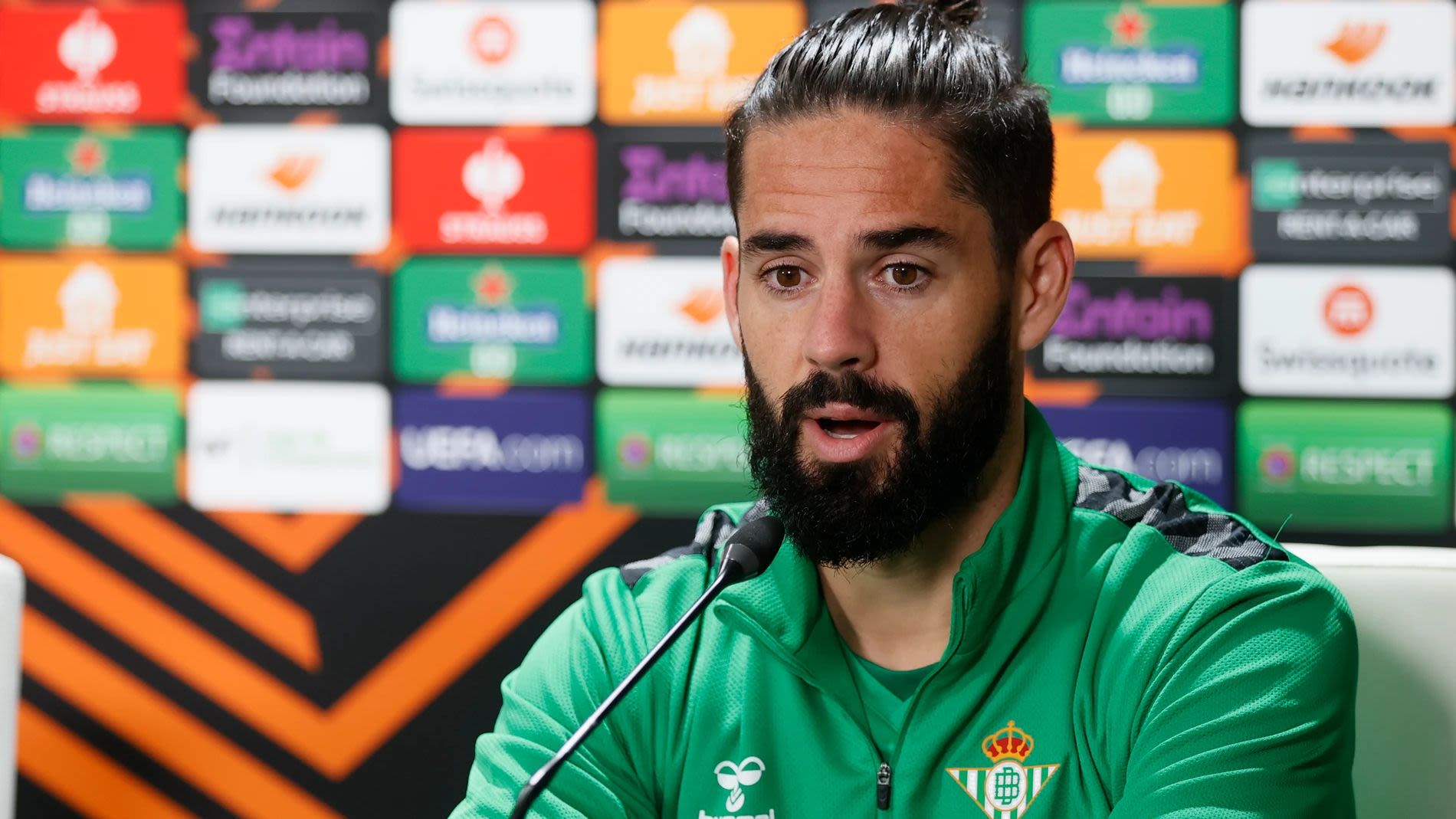 Isco sets Real Betis fitness target ahead of 2024/25 season