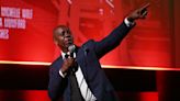 Dave Chappelle sparks controversy, mixed reactions over alleged comments about Israel-Hamas war