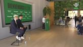 Iker Losada rompe a llorar durante su presentación como jugador del Betis - MarcaTV