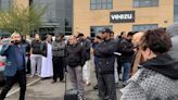 Sheffield taxi drivers protest over pay terms