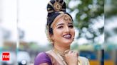 Cooku With Comali 5 fame Kemy recreates Trisha's iconic look from Ponniyin Selvan - Times of India