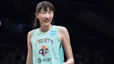 Basquetbolista Han Xu deja huella en la WNBA y en China