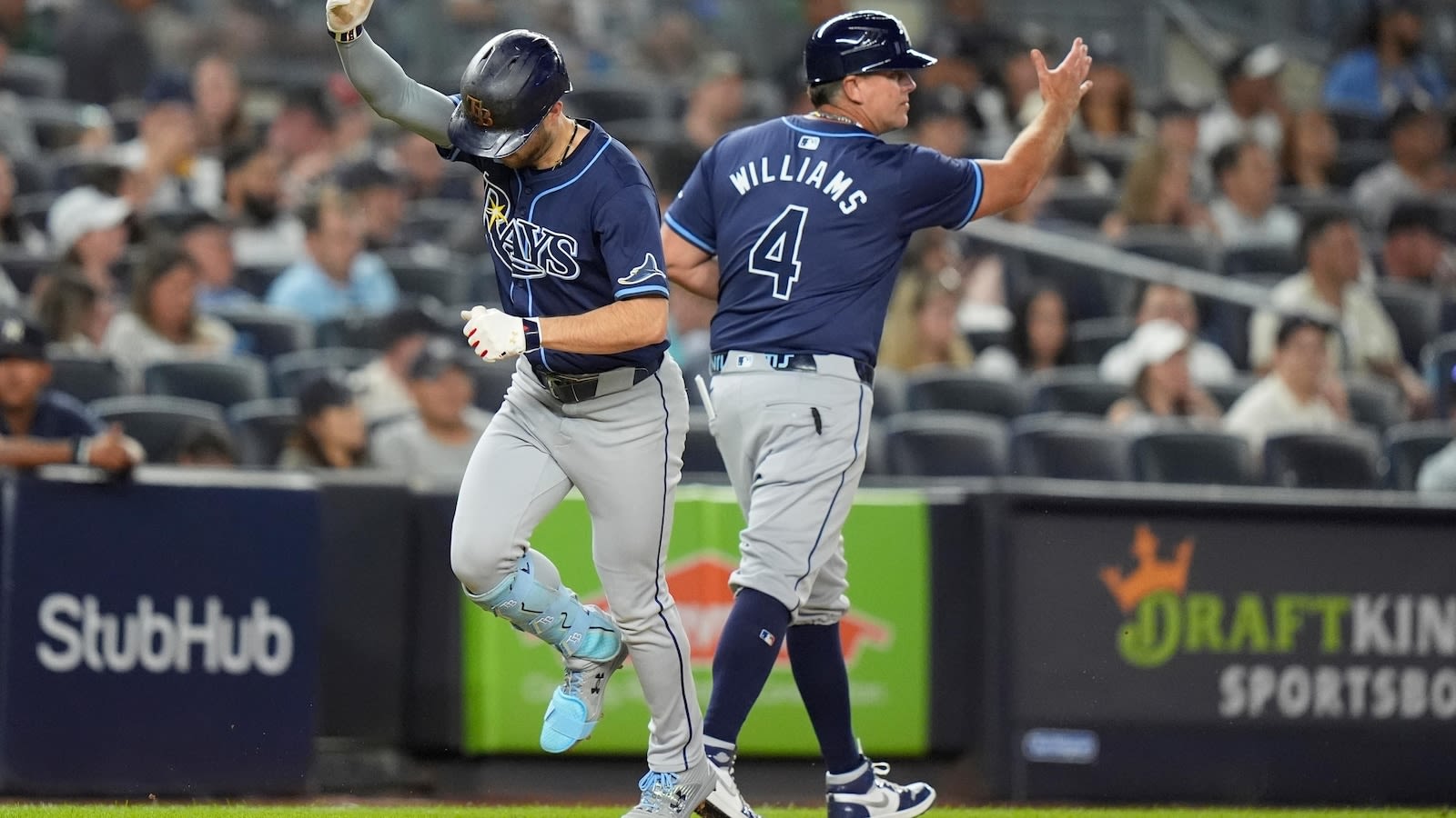 Gerrit Cole works 6 strong innings, Juan Soto goes 4 for 4 as Yankees beat Rays 6-1