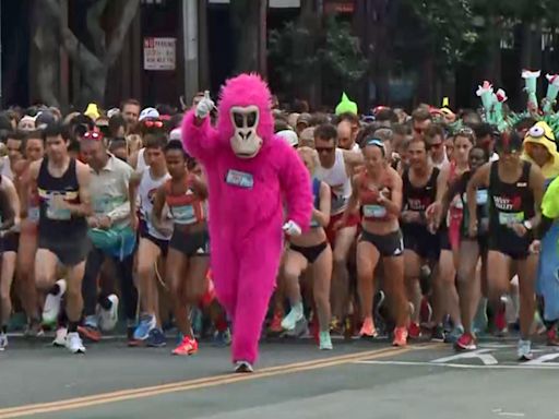 San Francisco's Bay to Breakers footrace happens Sunday. Here's what to know.