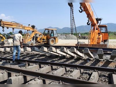 Rail Vikas Nigam (RVNL) bags ₹132 crore order from Central Railways - CNBC TV18