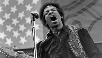 El famoso músico que tuvo que echar a Jimi Hendrix de su banda: "Había que echarlo"
