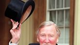 Which Carry On star is still alive after Leslie Phillips dies aged 98?