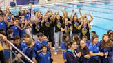 Fiestón del Sant Andreu para celebrar la primera Copa de la Reina de su historia