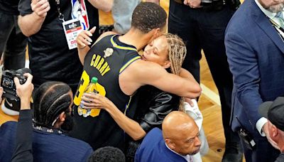 "Sorry NBA But That's Golf": Stephen Curry's Current 'Dream' Revealed By Mother Sonya