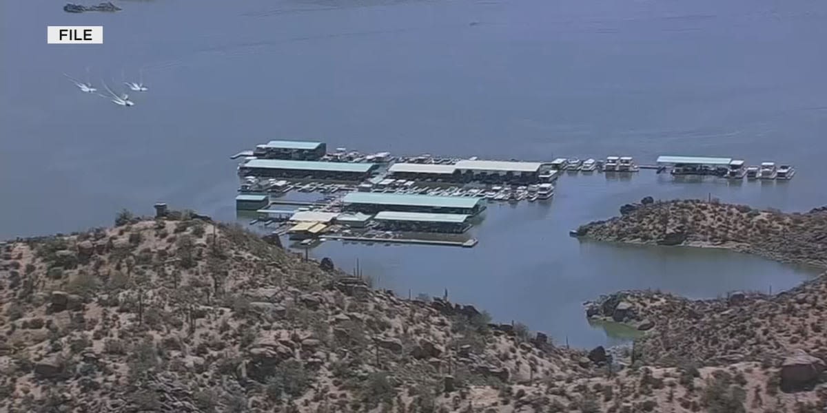 Fire crews work to reopen access to Bartlett Lake Marina as wildfire rages nearby