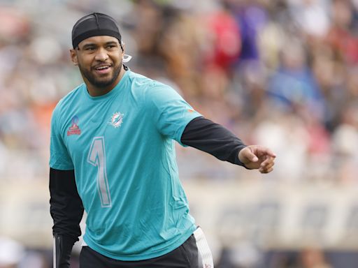 Dolphins Star Cleverly Pushes for Miami to Offer Tua Tagovailoa Extension