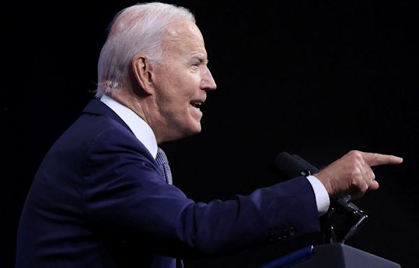 Biden abruptly changed his mind about 2024 race over weekend, says source