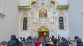 Orthodox Church of Ukraine Holds First Christmas in Historic Kyiv Pechersk Lavra