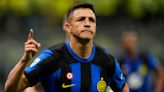 Con gol de Alexis, Inter da otro paso por el scudetto al vencer 2-1 a Genoa