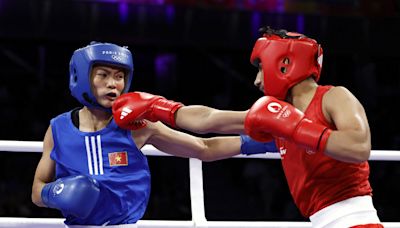 Preeti Pawar in women's boxing pre-quarter-finals