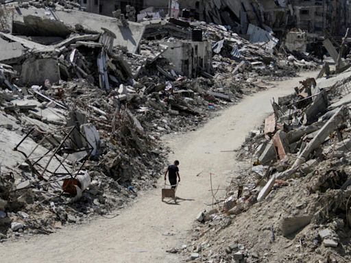 Urbicide : "Même si Israël arrête de bombarder Gaza demain, il sera impossible d'y vivre"