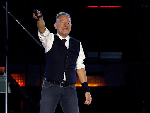 Bruce Springsteen Endorses Kamala Harris And Calls Donald Trump “The Most Dangerous Candidate For President Of My Lifetime”