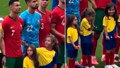 La particular reacción de una niña con Cristiano Ronaldo en la previa del triunfo de Portugal en la Eurocopa