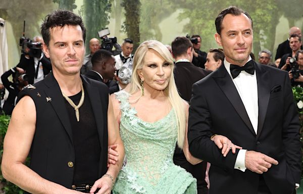Andrew Scott Bares His Arms at Met Gala 2024 Alongside Donatella Versace & Jude Law