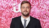 Love Island USA Narrator Iain Stirling Opened Up About How He Writes Those One-Liners