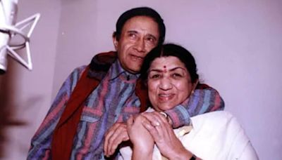 When Dev Anand Called Lata Mangeshkar 'Gorgeous' And 'Love of His Life': 'Who Would Want To Call Her Sister?' - News18