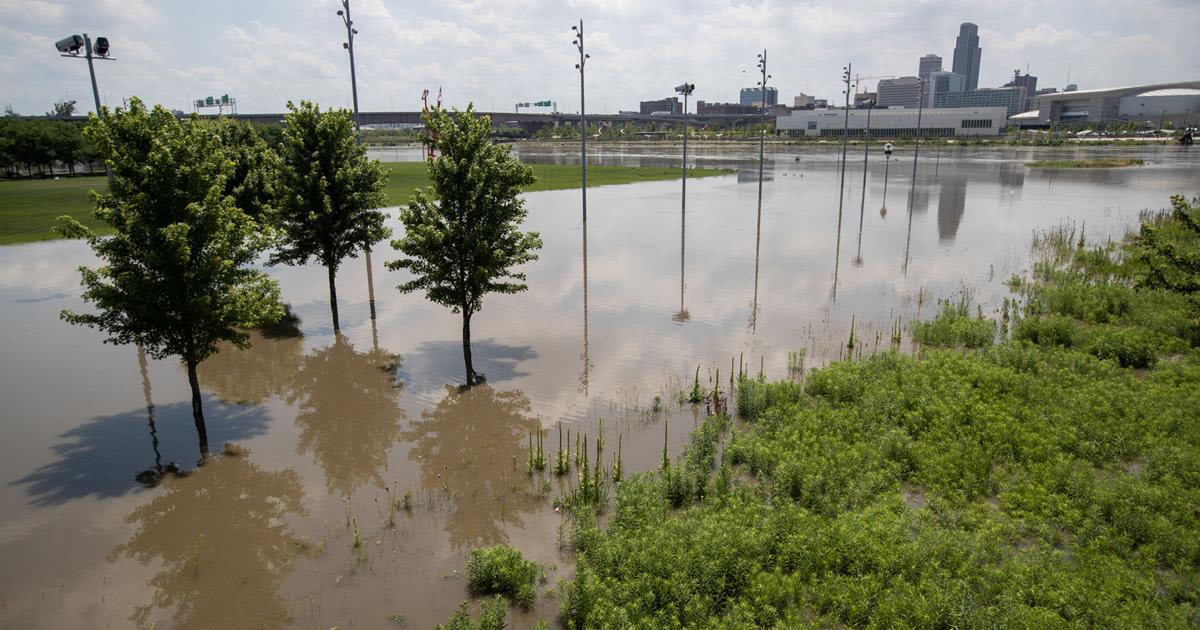 Updated: Severe weather rolls through as Council Bluffs flooding continues