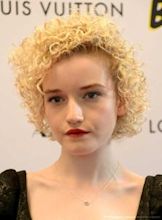 Julia Garner