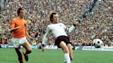 Franz Beckenbauer, un gol a Uruguay y un recordado empate