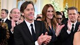 Julia Roberts and Husband Danny Moder Are All Smiles at Kennedy Center Honors