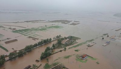 Inundaciones en Corea del Norte dejan a miles de residentes sin familia