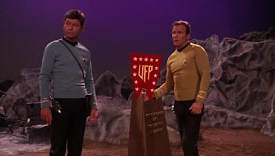 The One And Only Time Star Trek: The Original Series Showed The Federation Flag - SlashFilm