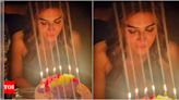 Kriti Sanon celebrates birthday in London with sister Nupur | - Times of India