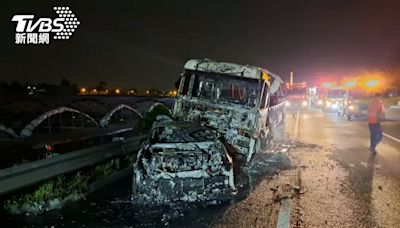 國道4車擦撞 又遭聯結車追撞起火 釀2死1傷