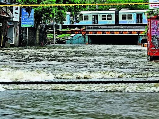 Mumbai Traffic Police to Shut City Subways at Half-Foot Water Level During Heavy Rains | Mumbai News - Times of India