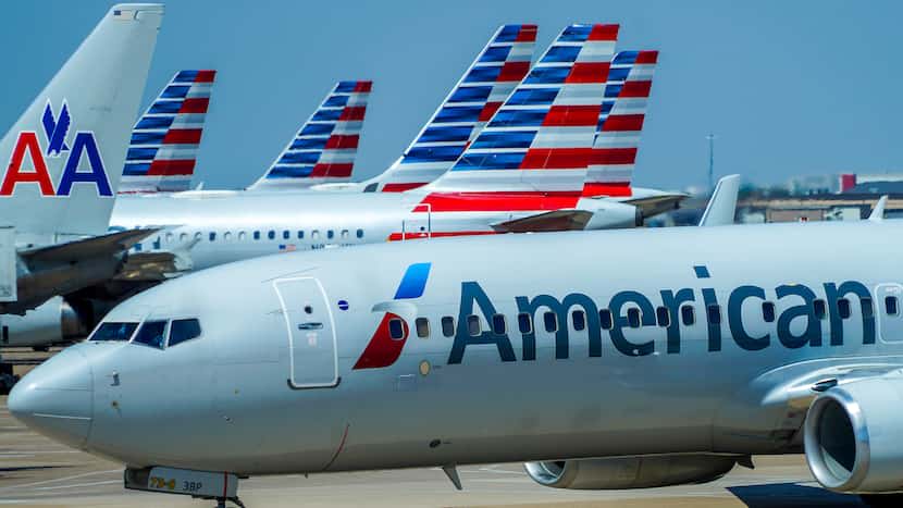 American Airlines blames 9-year-old Texas girl for being filmed in plane bathroom