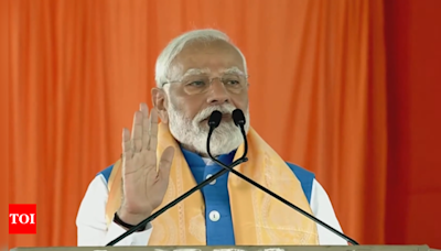 Don't do pressers as media not neutral, says PM Modi | India News - Times of India